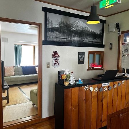 Freeride Backpackers Lodge Niseko Ngoại thất bức ảnh