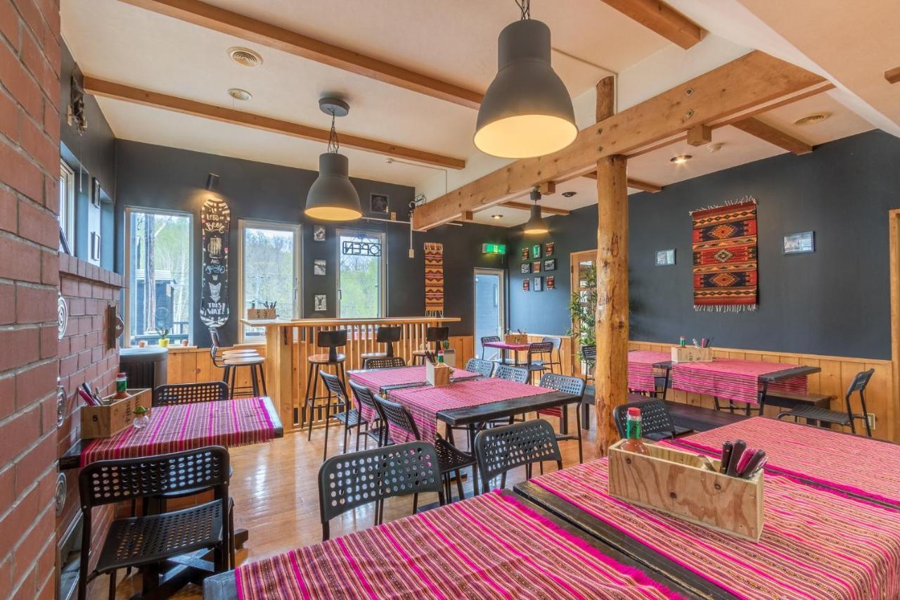 Freeride Backpackers Lodge Niseko Ngoại thất bức ảnh